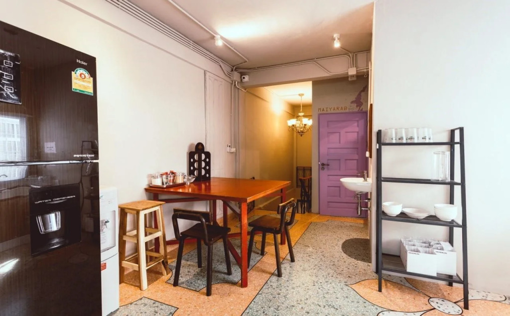 Merge Hostel