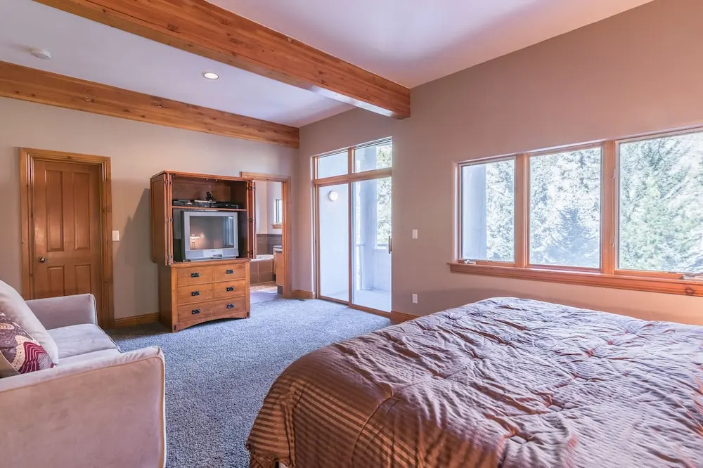 Roomy Vail House in Inter mountain by RedAwning