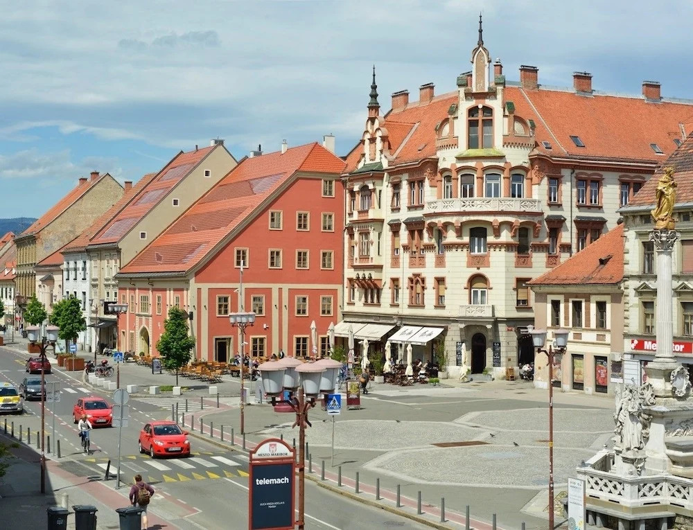 Hotel Maribor & Garden Rooms