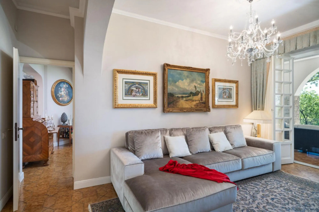 Villa Relais at the gates of Chianti-Relais "Le Fornacelle"