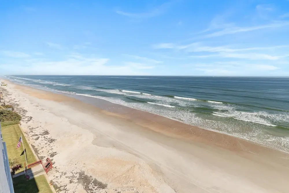 Smyrna Beach Club 815b