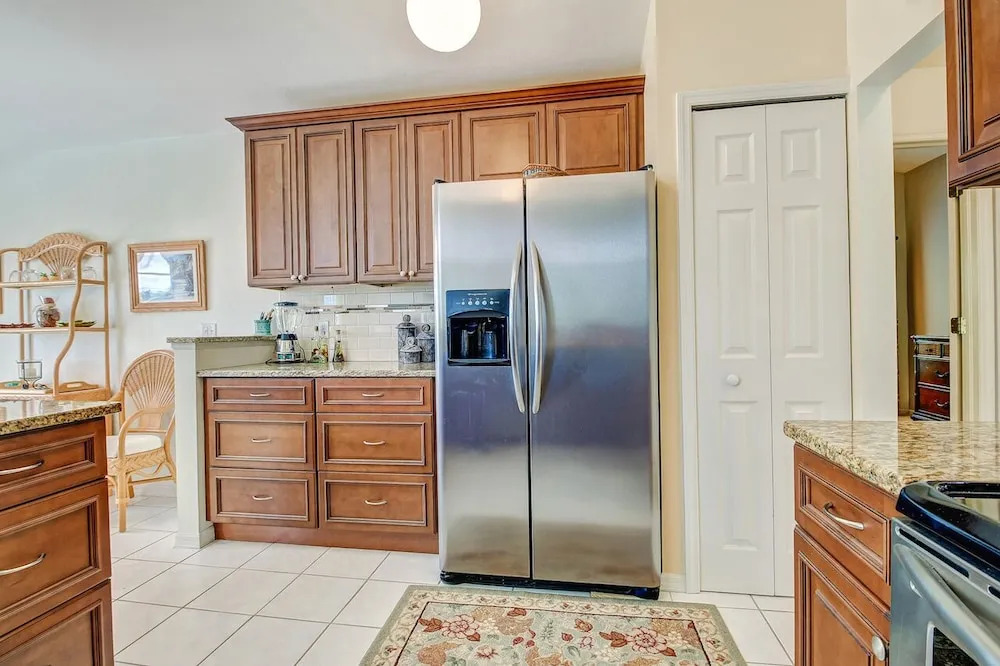 Athens Family Friendly Pool Home 1506