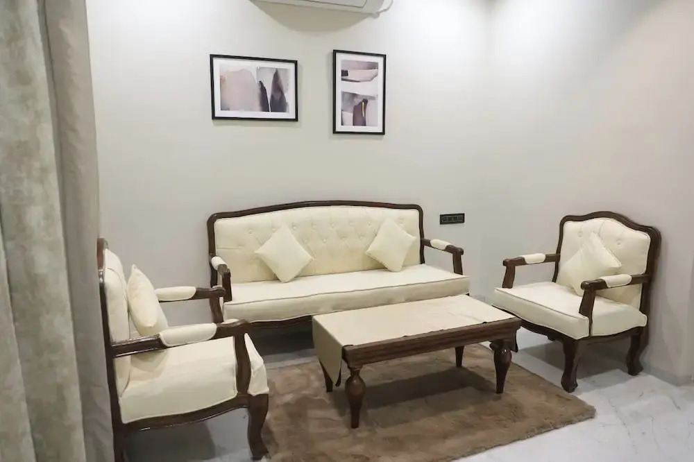 The Meera Hotel