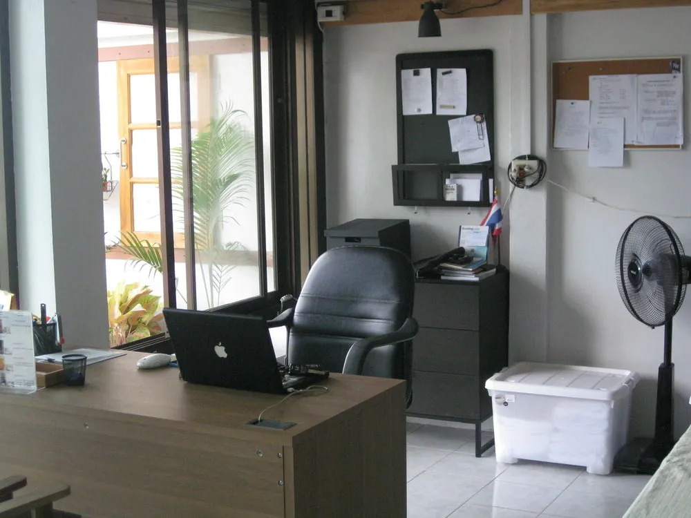 Rest 3 Hostel