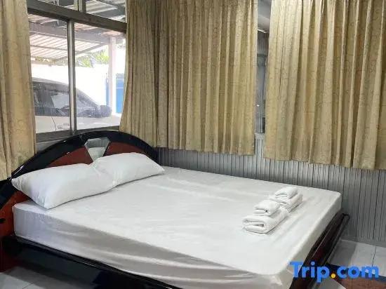 Home Rama 4 near BTS Thong Lor