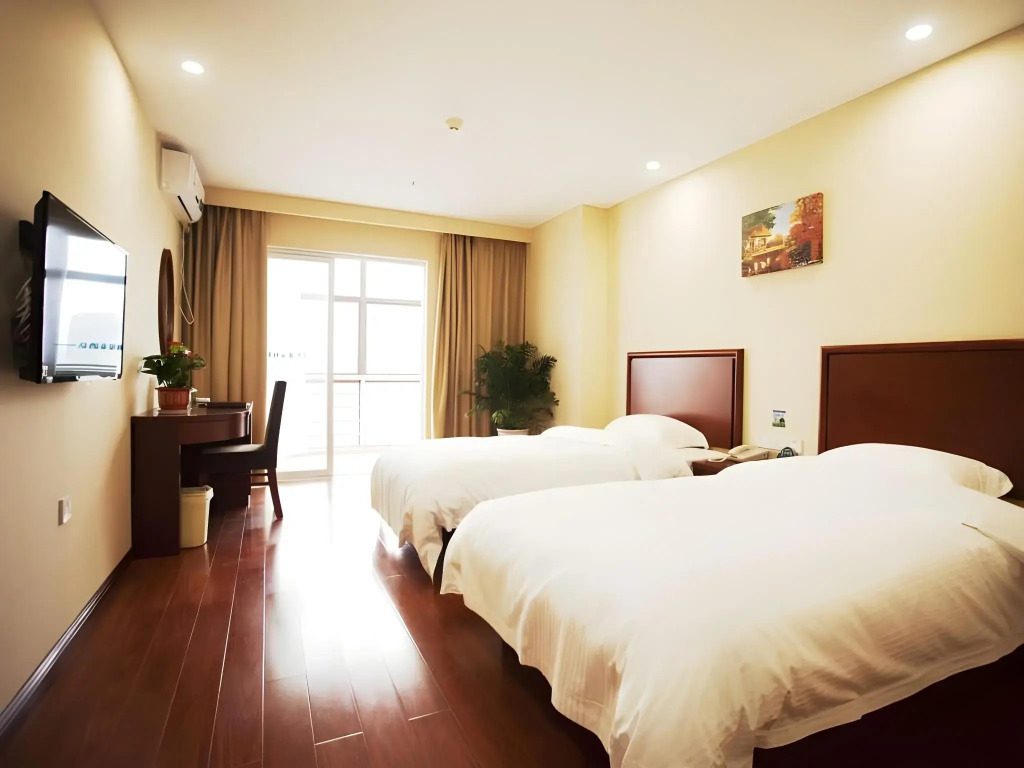 GreenTree Inn Shandong Binzhou Wanda Plaza Huangheshilu Express Hotel