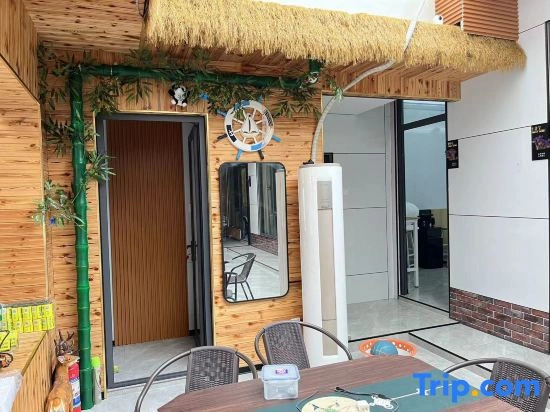 Hongyan Yujia Guesthouse