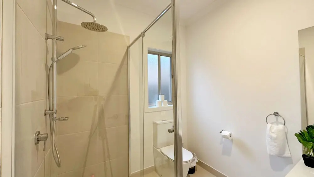 Tarneit Holiday Home