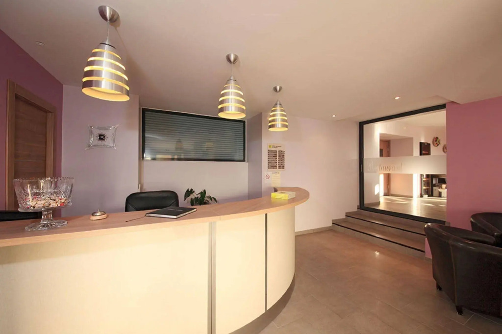Logis Hotel Restaurant Le Cara Sol