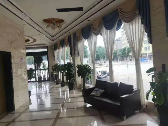 Pingguo Weisner Theme Hotel