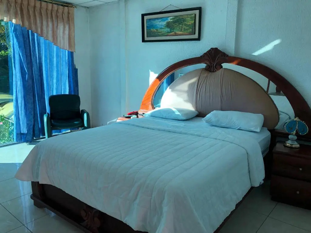Hotel La Cascada - Lago Agrio