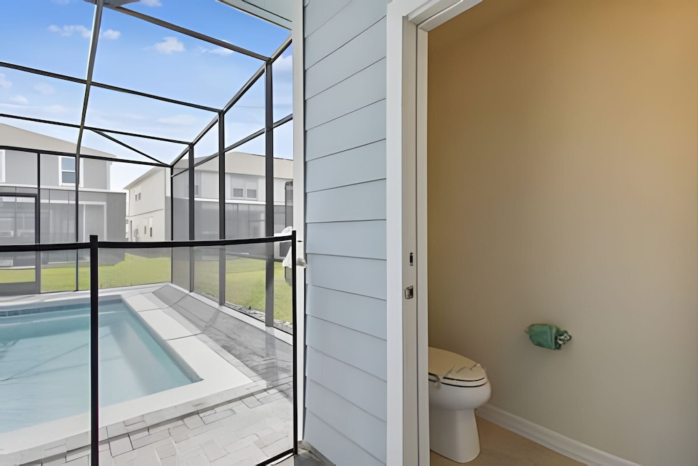 Luxury 5BR Home w/ Private Pool Near Disney