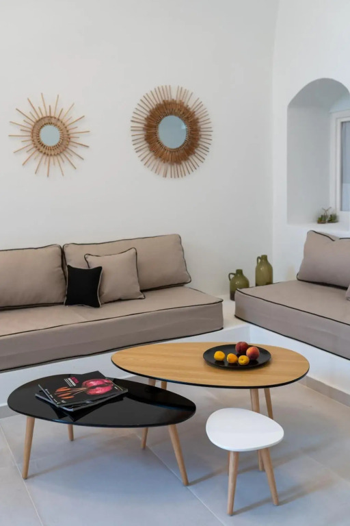 Echo Suites