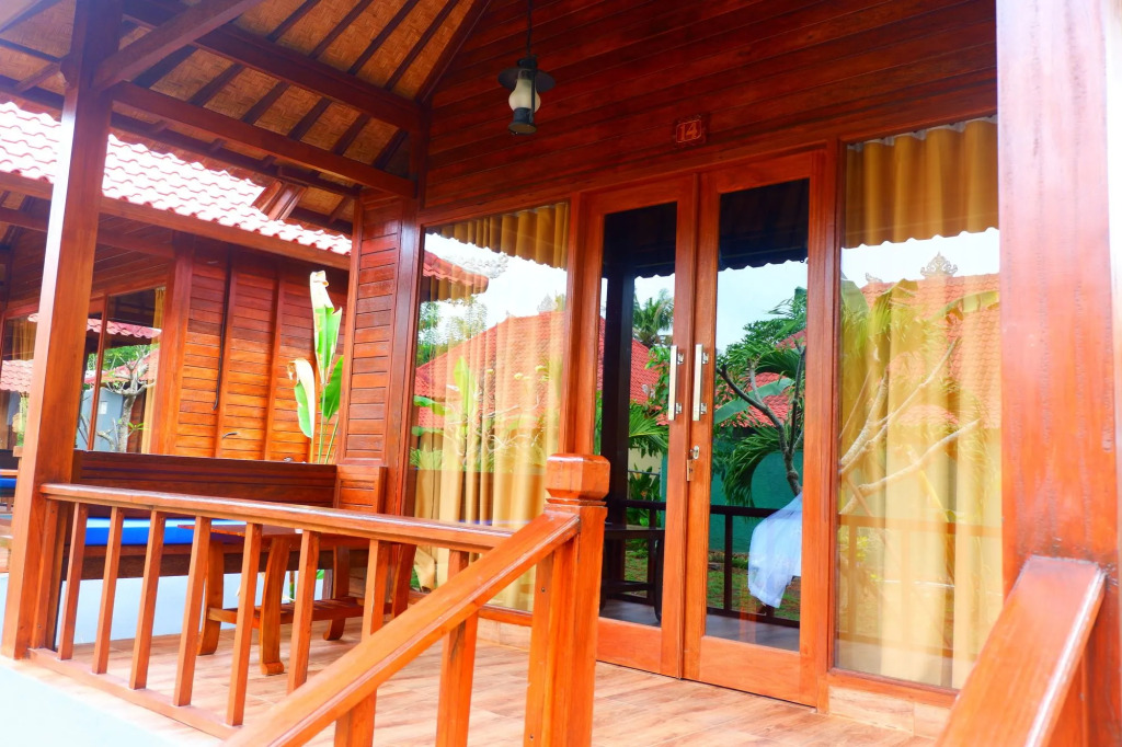 Taos House Lembongan By DeWizZ Management