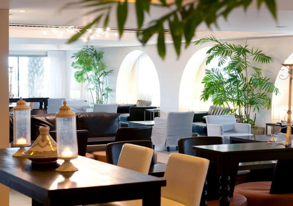Oasis Spa Club Dead Sea Hotel - 16 years Plus