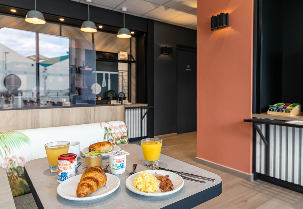 B&B HOTEL Mulhouse Bâle Aéroport
