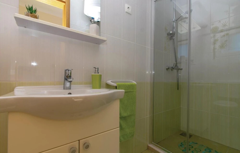 Beautiful Home in Vela Luka With Wifi and 3 Bedrooms