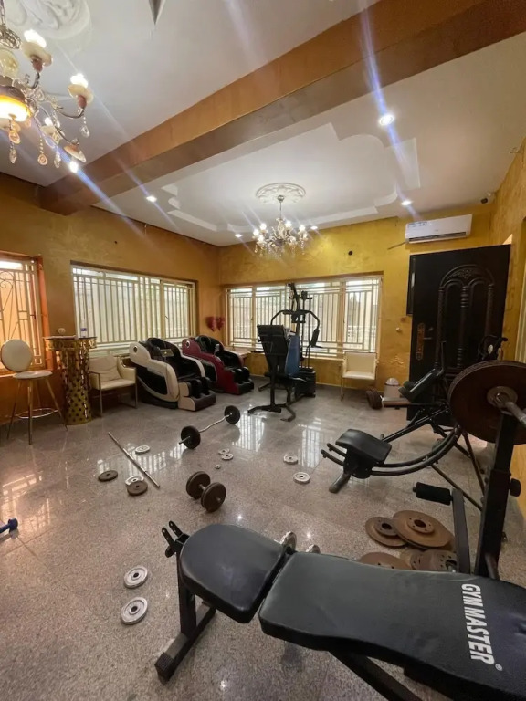 Rita's Luxury Homes