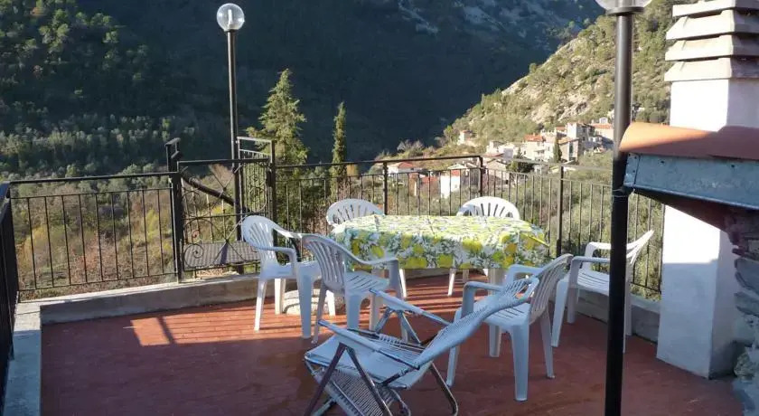 Casa tra gli ulivi