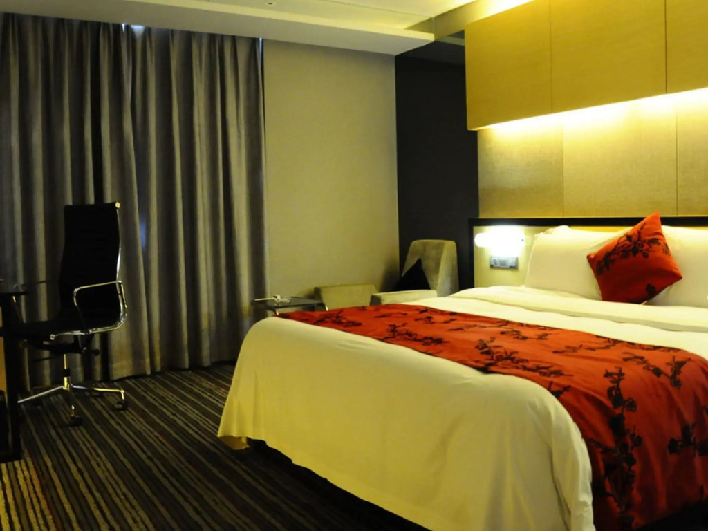 Grand View Hotel