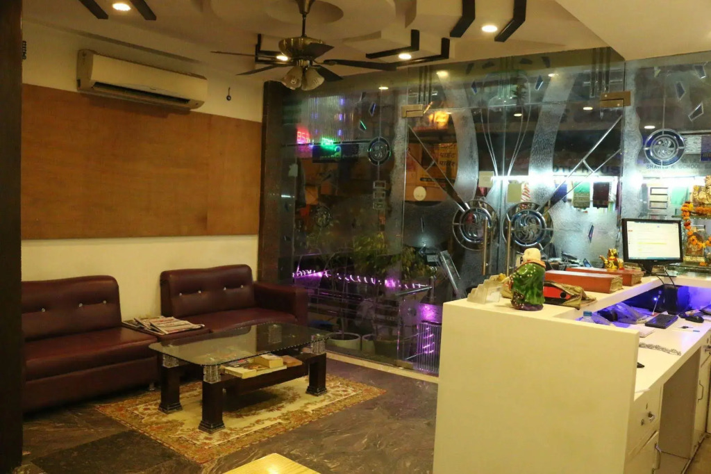 Hotel Nirmal Mahal - Paharganj - New Delhi