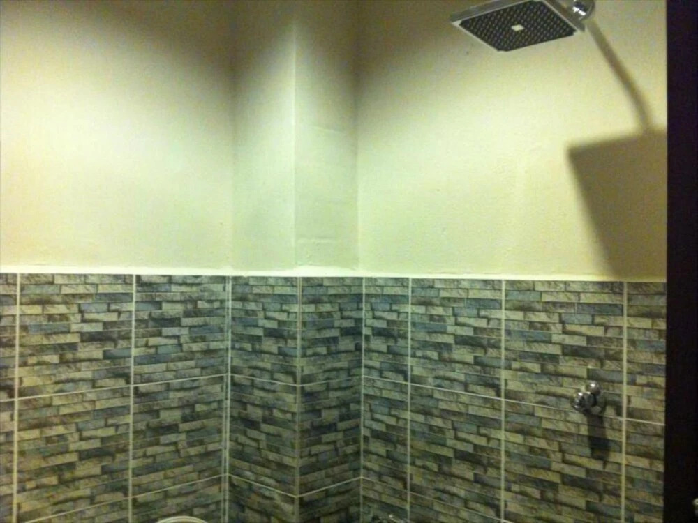 Room V Jalan Jenang by SECOMS