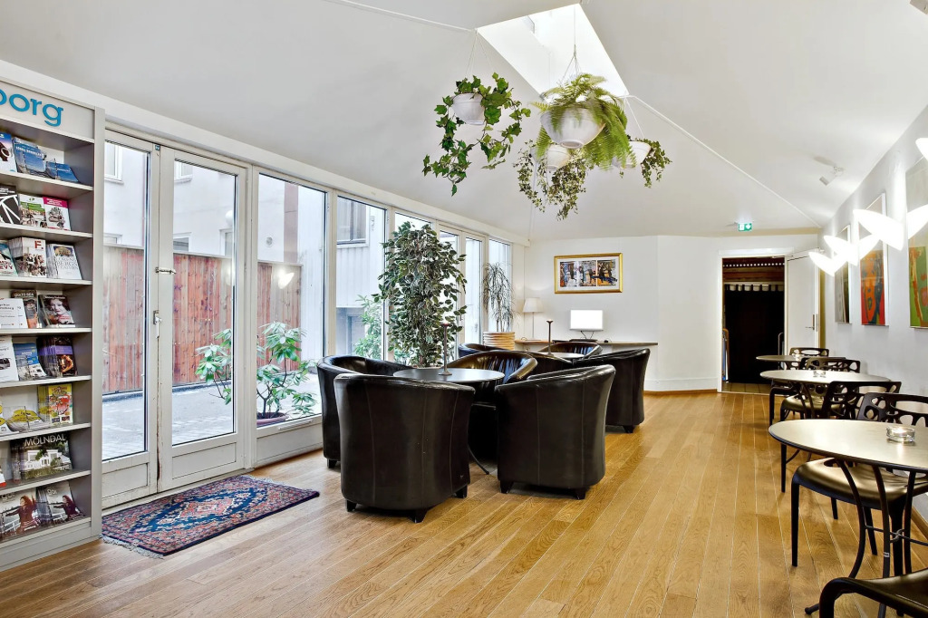 Center Hotel - Sure Hotel by Best Western