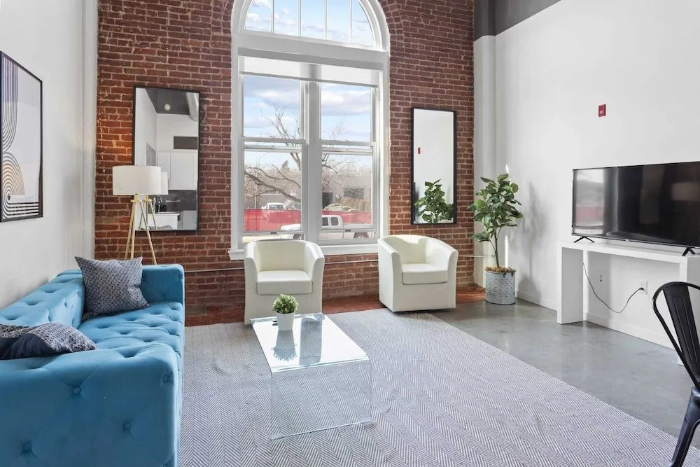 THE WONDER - Modern MW Apts with Rooftop by Zencity