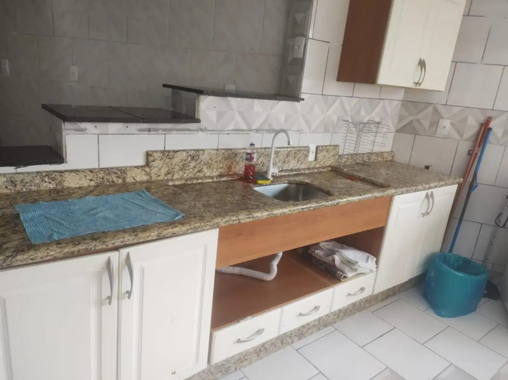 Apartamento amplo pé na areia - Itapema 180m da Praia