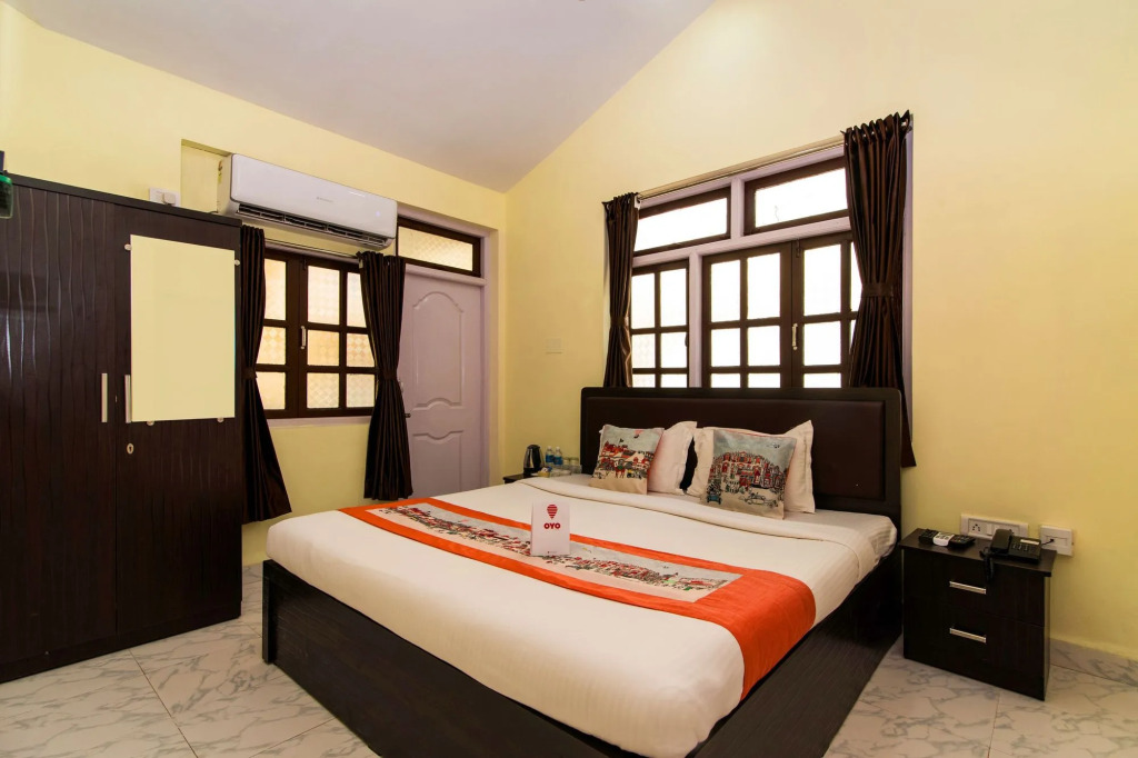 OYO 10011 Hotel Goa Blossom