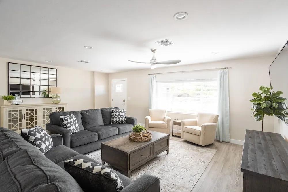 1483n50t 4 Bedroom Home
