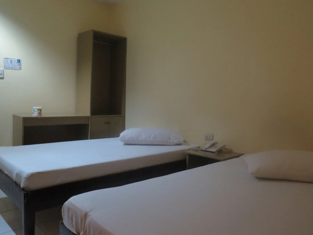 Iloilo Budget Inn - Valeria