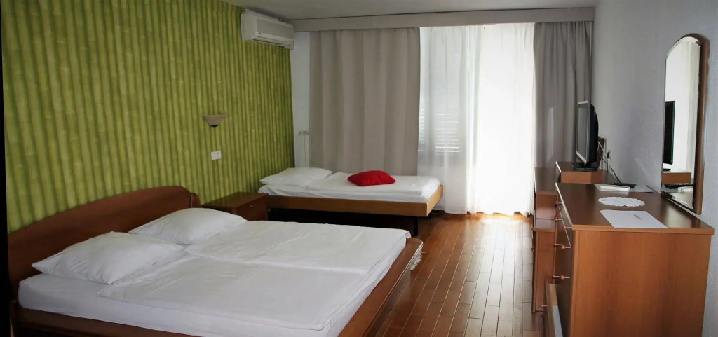 Hotel Bio