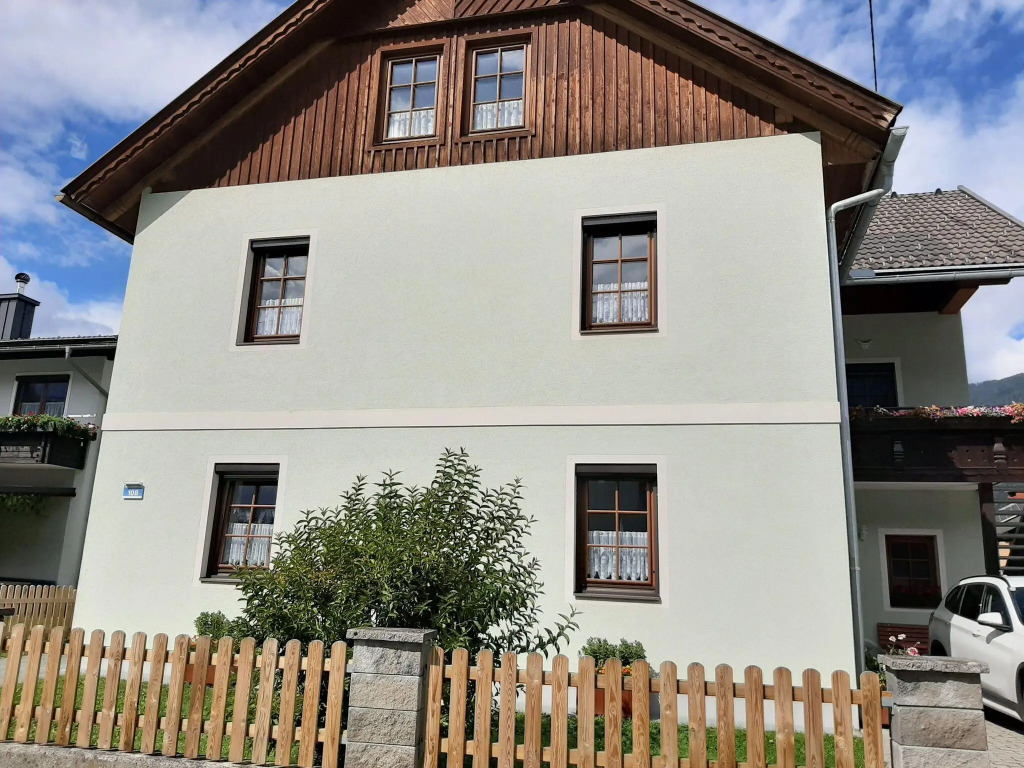 Comfortable Apartment in Kötschach-Mauthen with Sauna