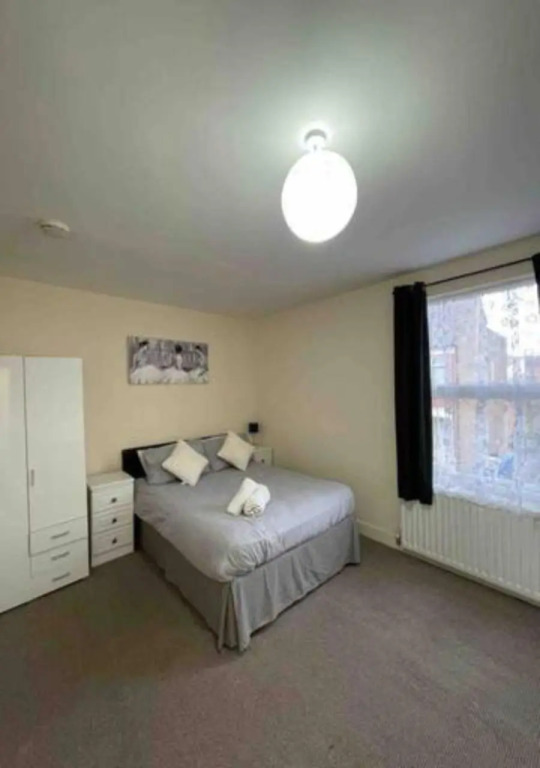 4Bedroom House For Corporate Stays in Kettering