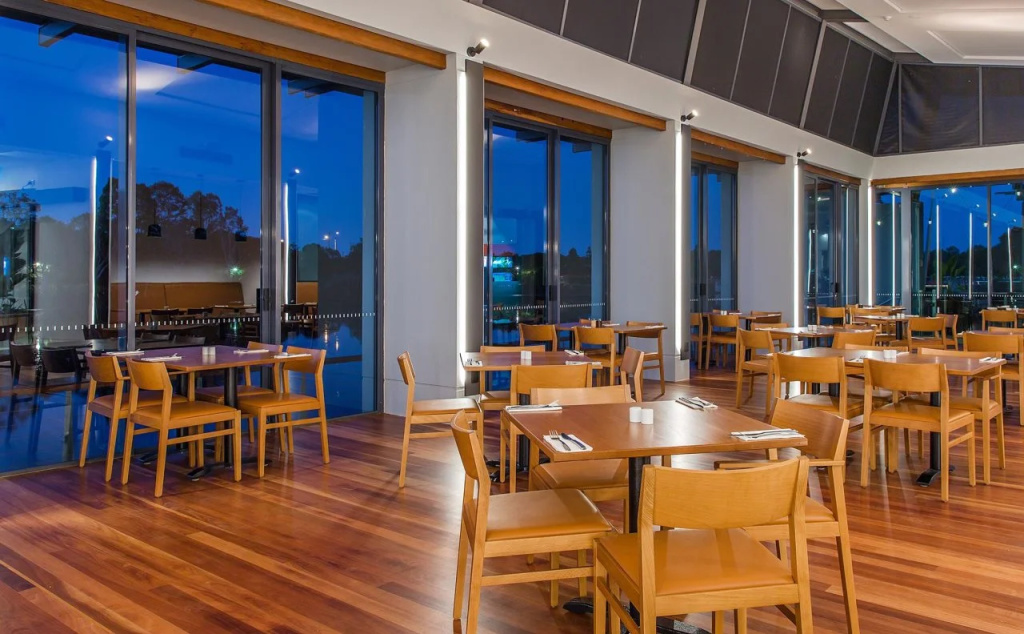 Best Western Plus North Lakes Hotel