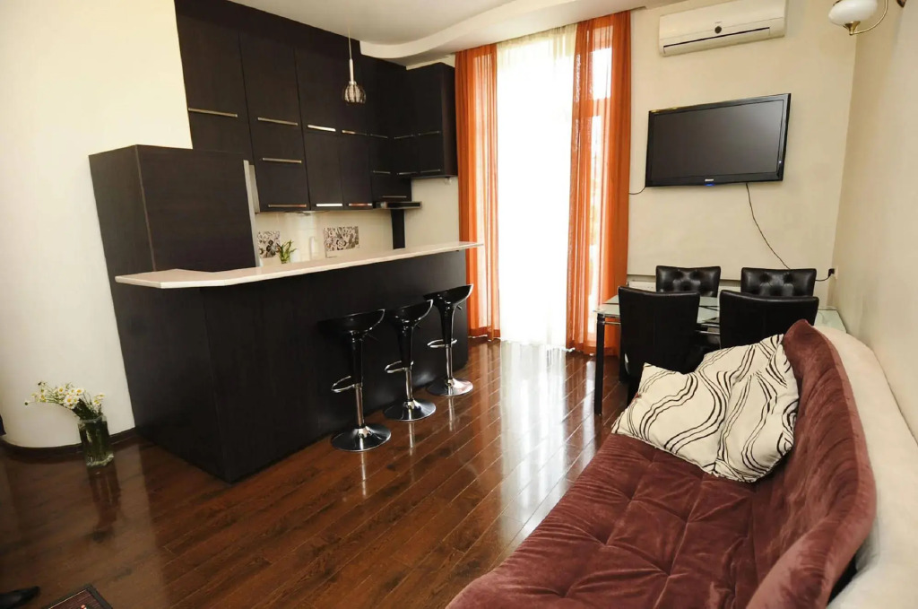 Tbilisi Core: Aries