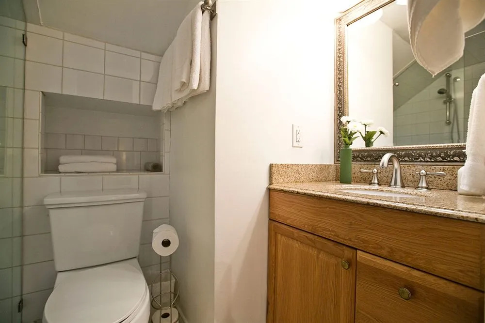 Alma Beach Suites