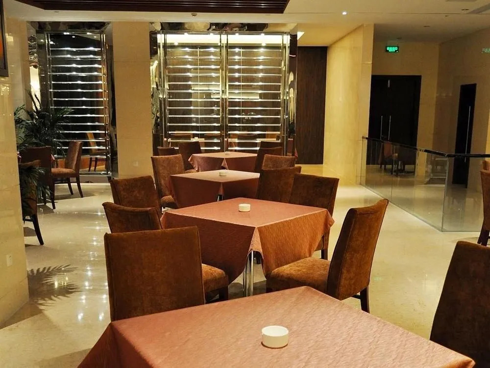 Golden Phoenix Hotel