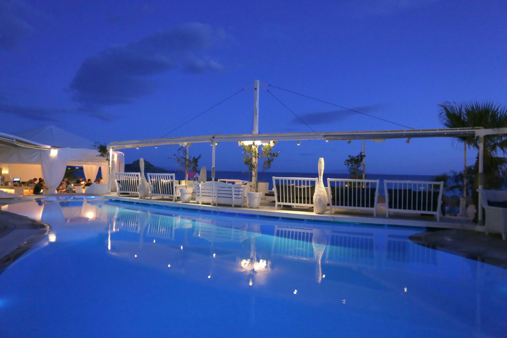 Mykonos Palace Beach Hotel