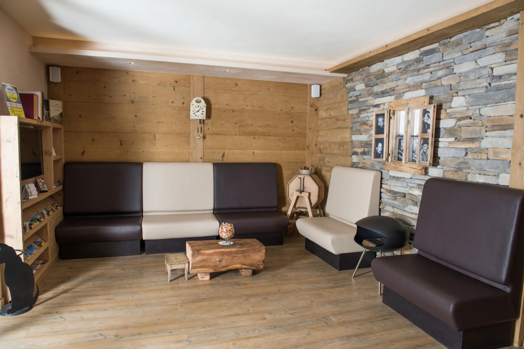 Francesin Active Hotel