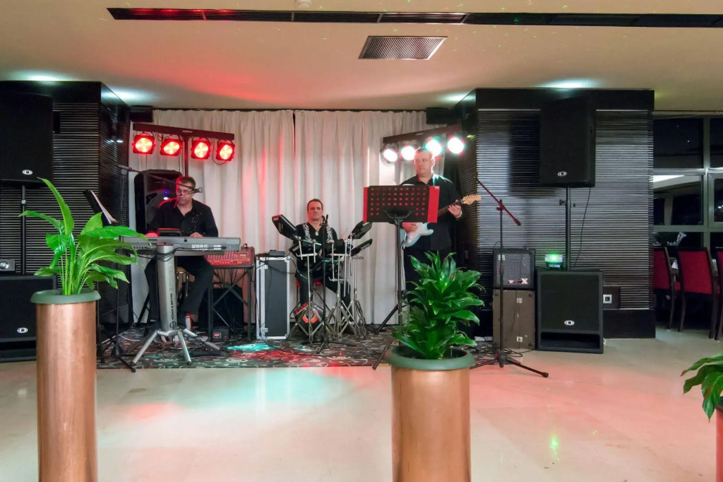 Hotel Orizont