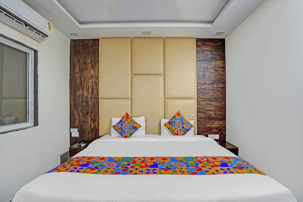 Fabhotel Dream House