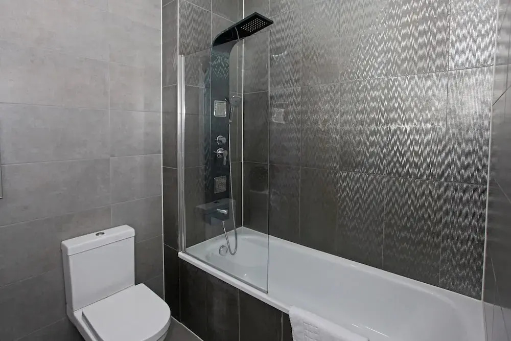 Sapphire House Apartments