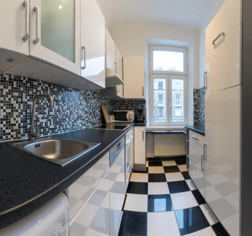 Spacious Apartment in Center with Terrace