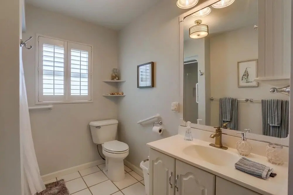 Neptune Beach House 2 Bedroom Home
