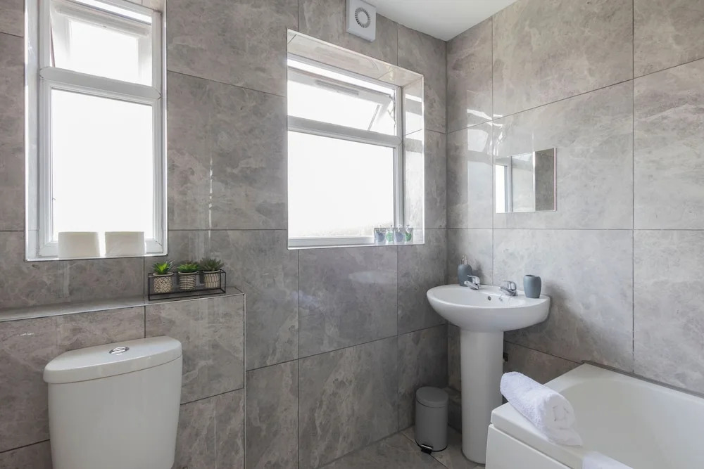 Karah Suites - Palmer Park - 4 Bedroom