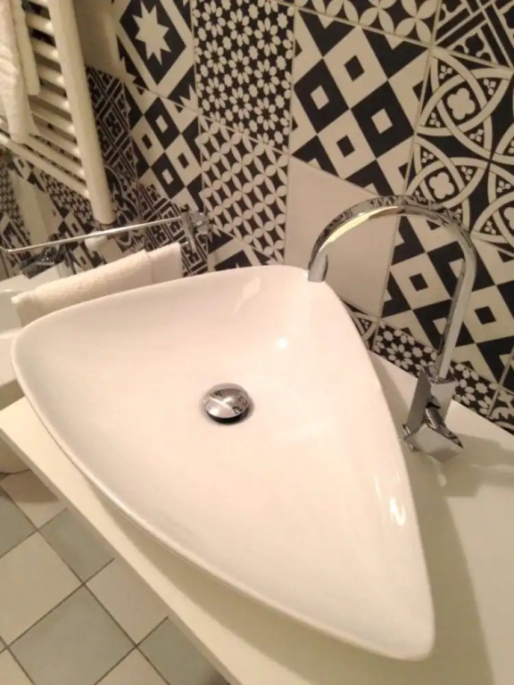 LUXOR ECO ROMA CASA E APPARTAMENTO PER VACANZE IN CENTRO Piazza Bologna, Colosseo, Piazza di Spagna, Vaticano, San Pietro, Sapienza, Fontana di Trevi, Piazza Navona, Trastevere, Tiburtina, Termini, Aeroporto