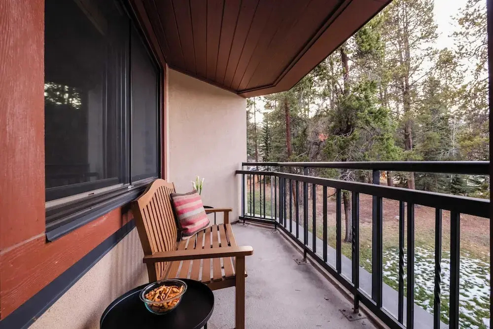 Rocker by Avantstay Gorgeous Ski-in Ski-out Cabin in Heart of Breck