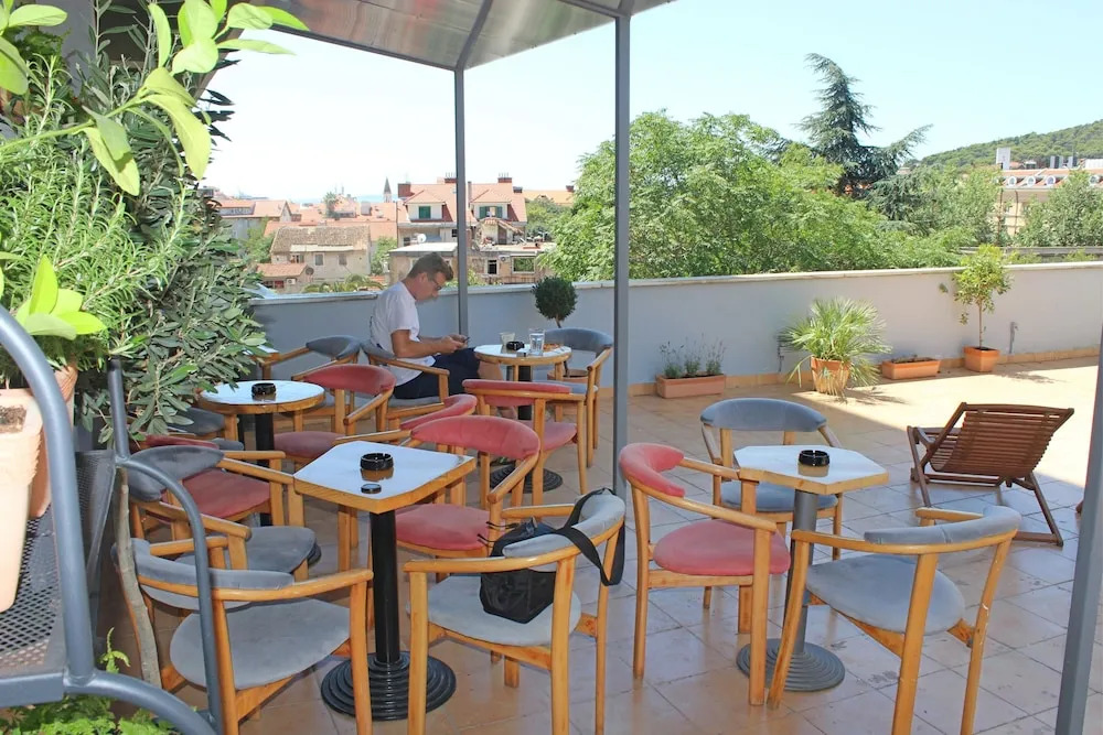 Hostel Quasimodo - Adults only